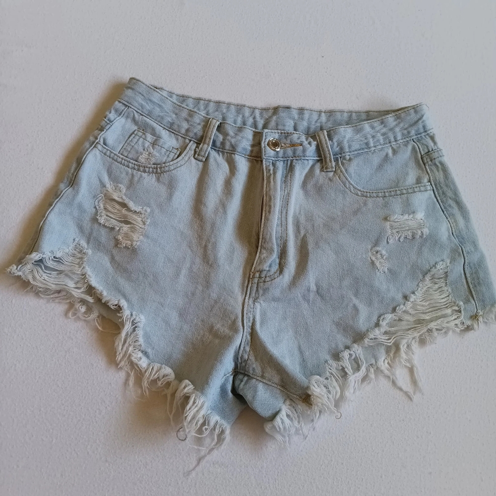 SHEIN Sz M Light Blue Distressed Stretchy Denim Shorts